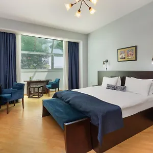 Bella Casa **** טביליסי