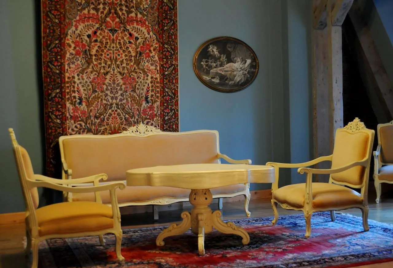 Writers' House Residency Otel Tiflis 4*,
